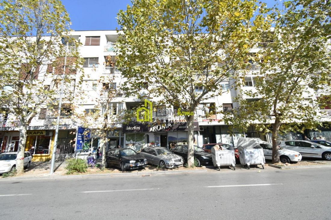 Poslovni prostor 20m2, kod Autobuske